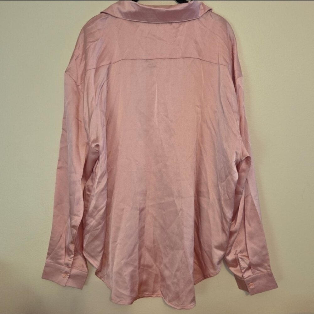 NWT SHEIN Button Down Shirt - Picture 2 of 6